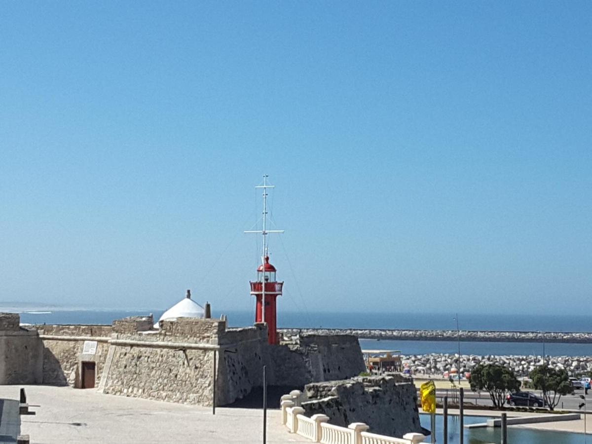 Rua Das Rosas 22/B&B Figueira da Foz Kültér fotó
