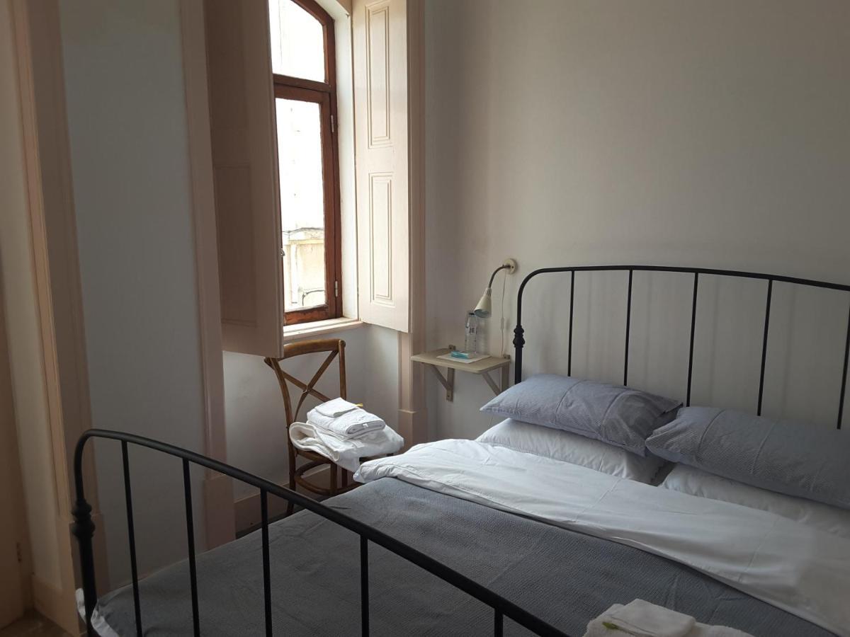 Rua Das Rosas 22/B&B Figueira da Foz Kültér fotó